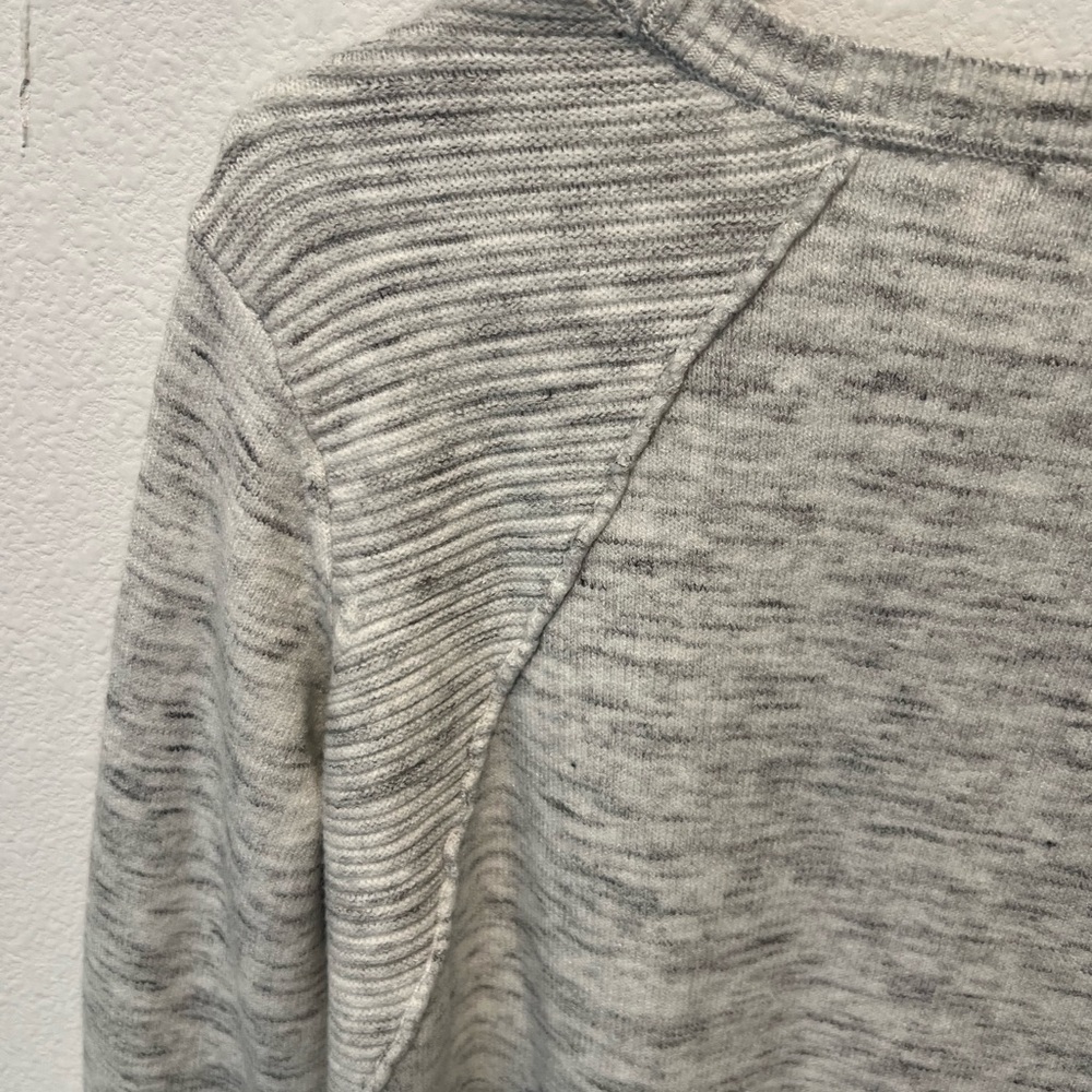 RD Style Gray Knit Long Sleeve Top | Size L - Picture 4 of 4
